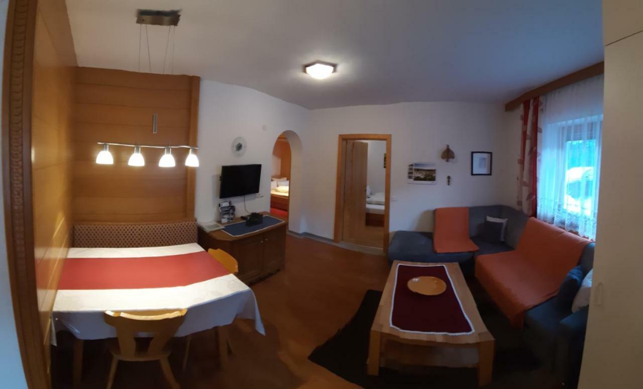 Ferienwohnung Christina Gundolf Wenns Luaran gambar