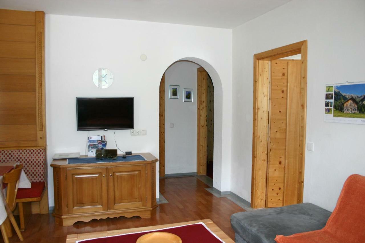 Ferienwohnung Christina Gundolf Wenns Luaran gambar